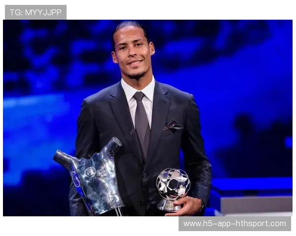 利物浦角球混战，范迪克高点优势头槌建功