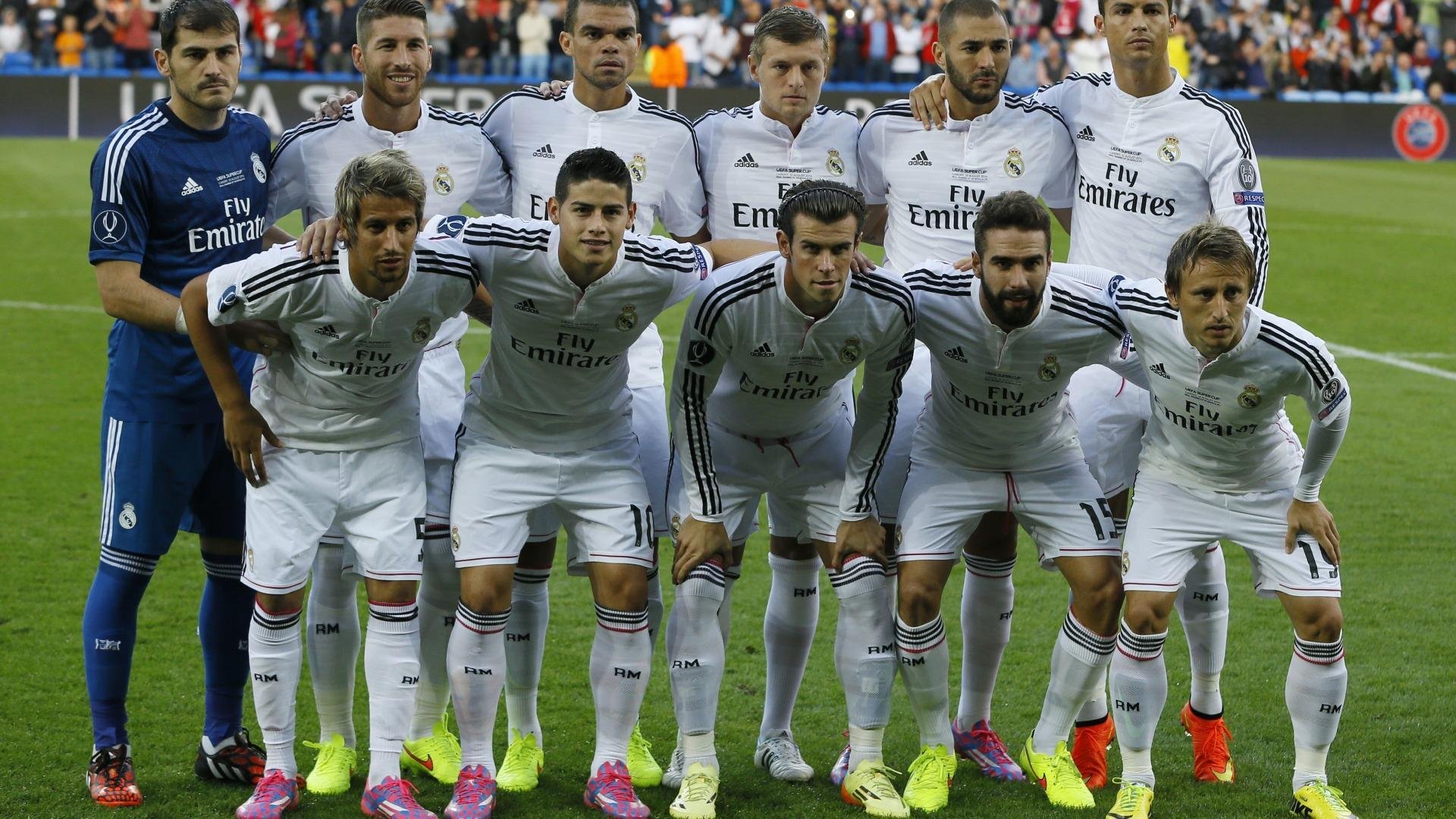 世界杯最佳球员归属揭晓 梅西荣膺金球奖实至名归